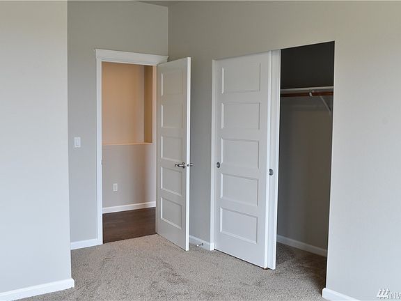 3rd image of 838 Natalee Jo St SE