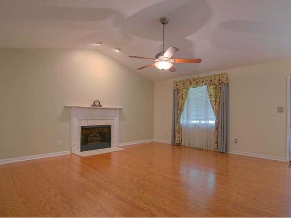 5th image of 5630 Tennyson Dr