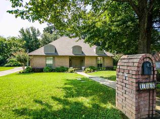 1406 New Forest Dr, Longview, TX 75601