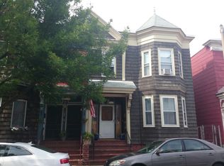 648-650 E 8th St, South Boston, MA 02127