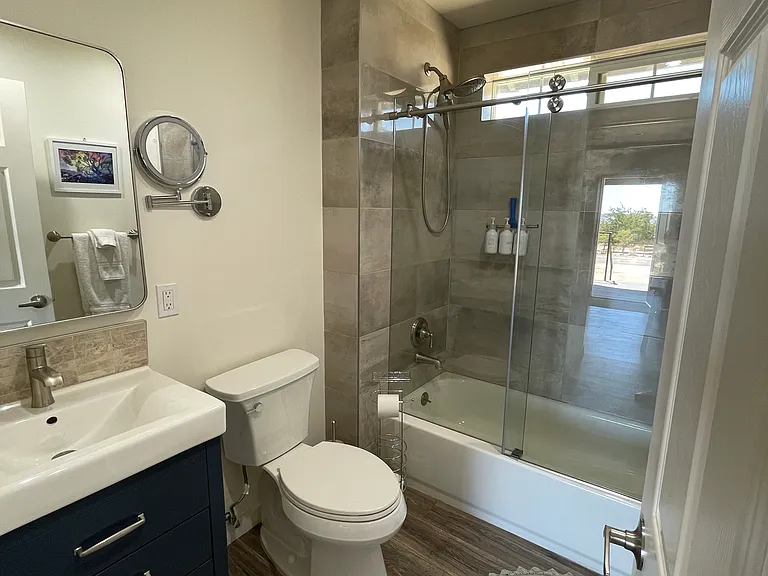 4884 Avenida Del Sol #1 — Photo 15