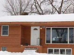 107 Walnut St S, Chaska, MN 55318
