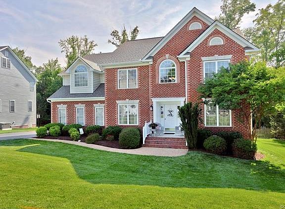2nd image of 4804 Greenbrooke Dr