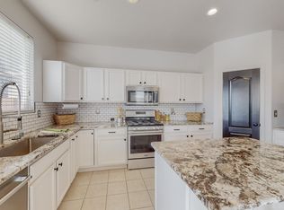 364 Soothing Meadows Dr NE, Rio Rancho, NM 87144