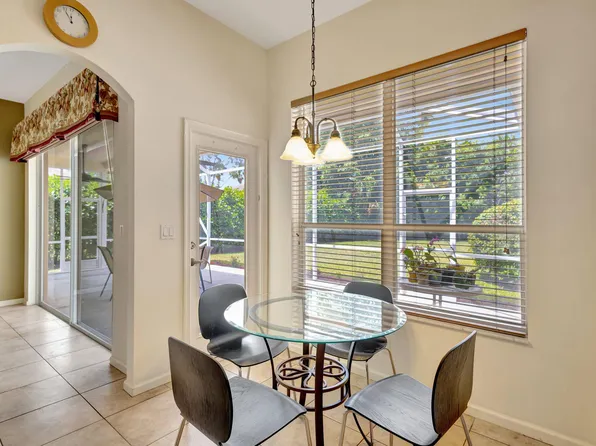 225 Blackbird Lane, Jupiter, FL 33458