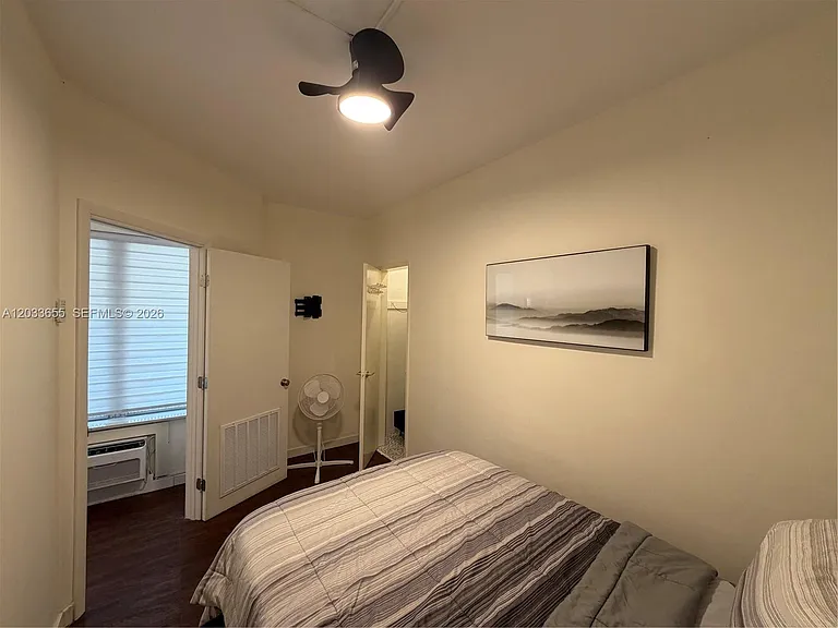 8420 Byron Ave #6 — Photo 9