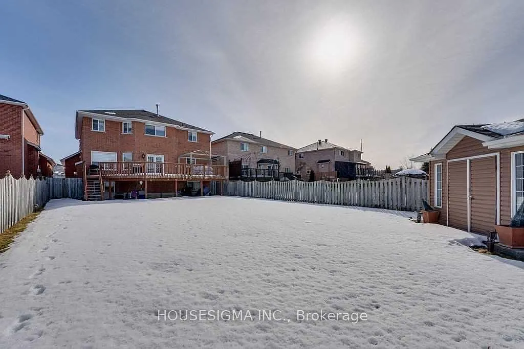 4 bed, $2,950 — Photo 2