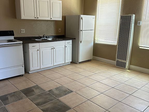 4th image of 108 N Aurora St #108