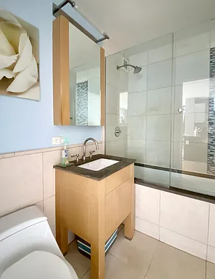 Rented by Corcoran | media 29