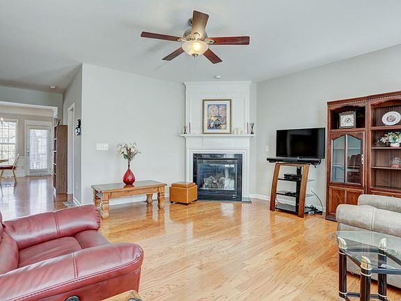4th image of 1651 Wehunt Pl Unit 12