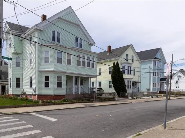 34 Hancock St #1, Pawtucket, RI 02860