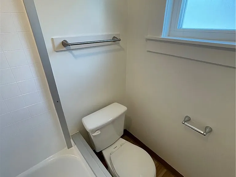 421 N Euclid Ave — Photo 11