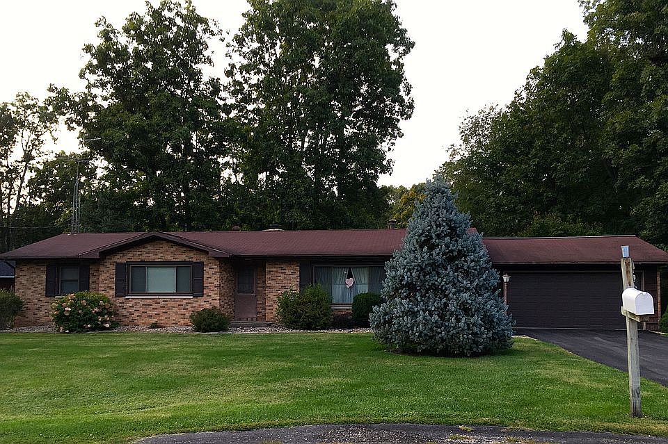 1st image of 431 Oakwood Dr