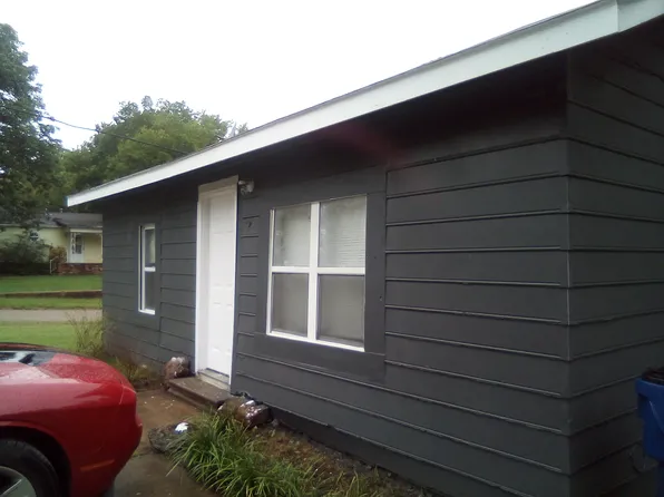 223 W Main St, Konawa, OK 74849