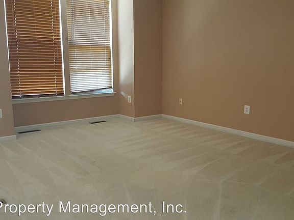 4th image of 313 Kestrel Dr