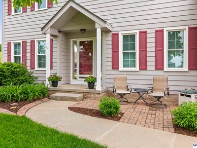 653 Reeves Cir, Papillion, NE, 68046