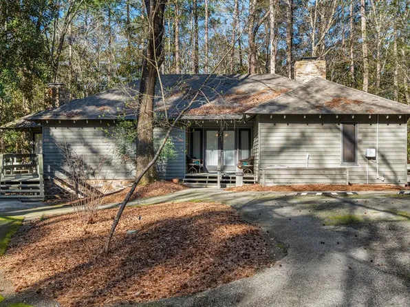 1231 Falls Creek Ln, Pine Mountain, GA 31822