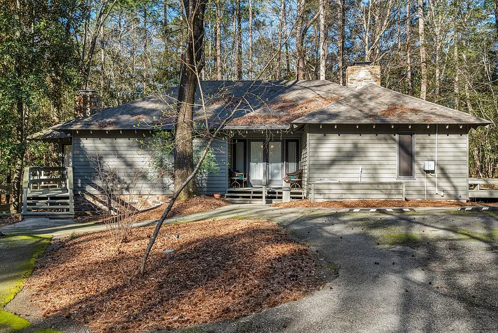 1231 Falls Creek Ln photo 1