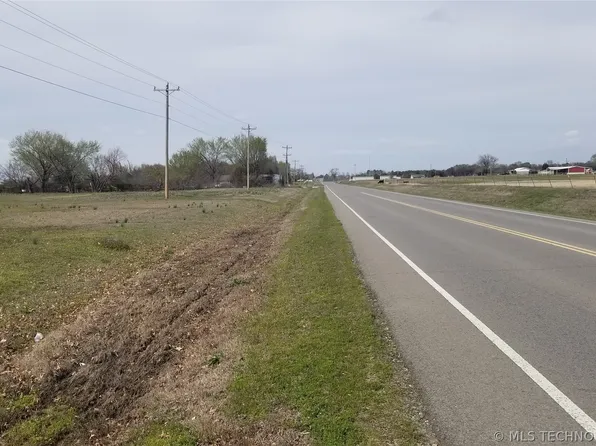 4344 E Texanna Rd, Eufaula, OK 74432