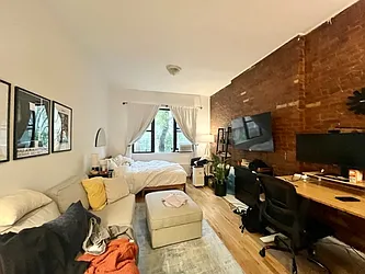 Rented by Best Apartments North Inc