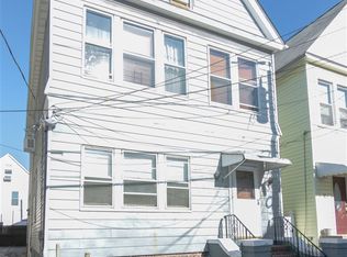 23 Newark Bay Ct, Bayonne, NJ 07002