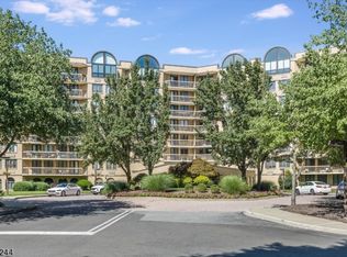 10 Smith Manor Blvd APT 206, West Orange, NJ