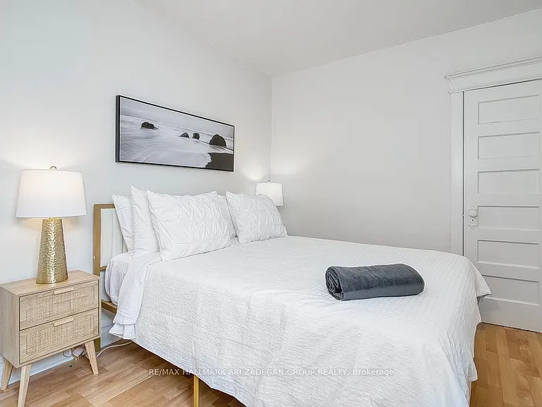 151 Broadview Ave — Photo 13