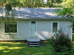 14743 Cemetery Rd, Dow, IL 62022