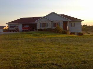 N6075 Hammer Rd, Albany, WI 53502