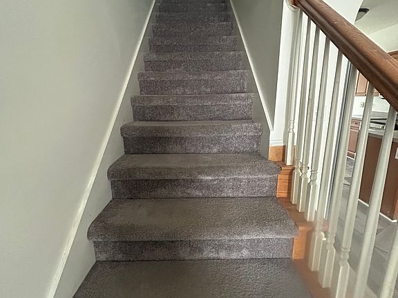 5th image of 2339 Ridgemont Dr