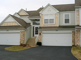 1147 Delta Ct, Elgin, IL 60123