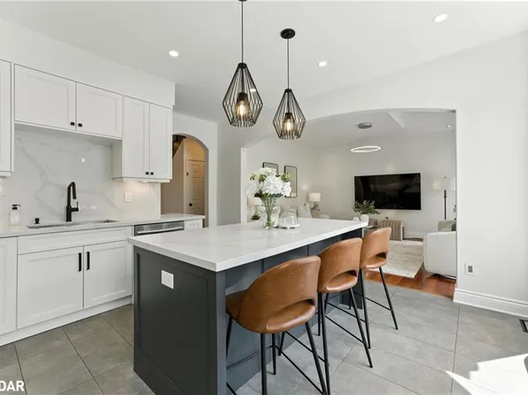 618 Eden Pl, Milton, ON L9T 5V2