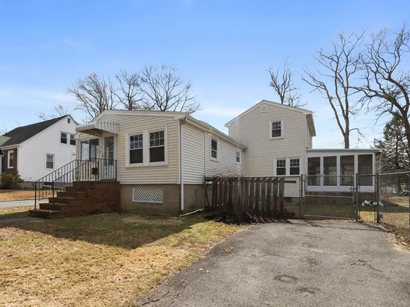 26 Eugenia St, Randolph, MA 02368