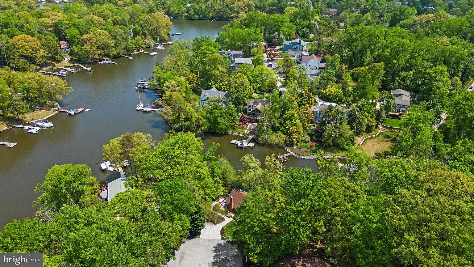 865 Buckingham Cove Rd photo 1