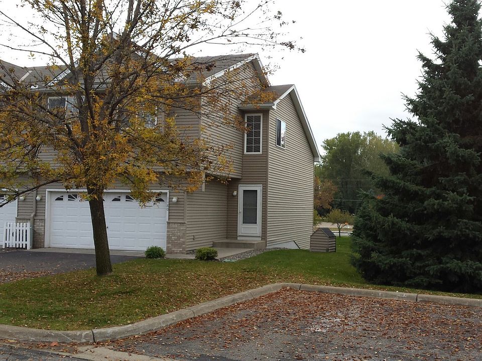1st image of 1180 122nd Ln NE