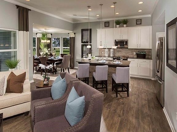 This photo is of the same model but in a different CalAtlantic Homes subdivision.