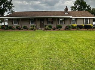 861 Saddle Cir, Waycross, GA 31503