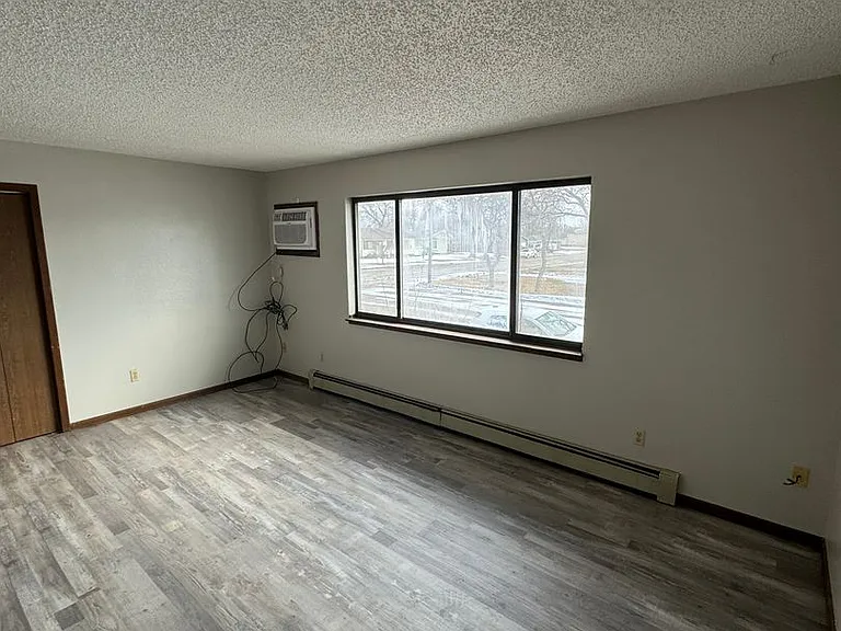BP - 911 4 Plex — Photo 2