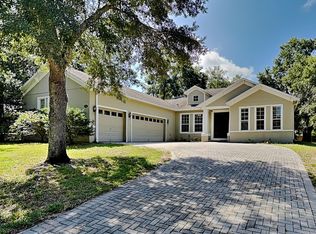 2340 Parkside Meadow Dr, Apopka, FL 32712