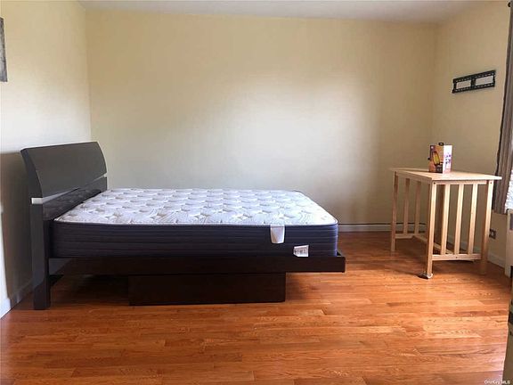 4th image of 7055B Park Dr #2