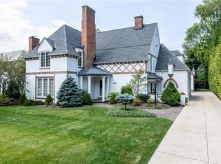 3120 Falmouth Rd, Shaker Heights, OH 44122