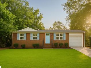 121 Cashmere Dr, Greenville, SC 29605