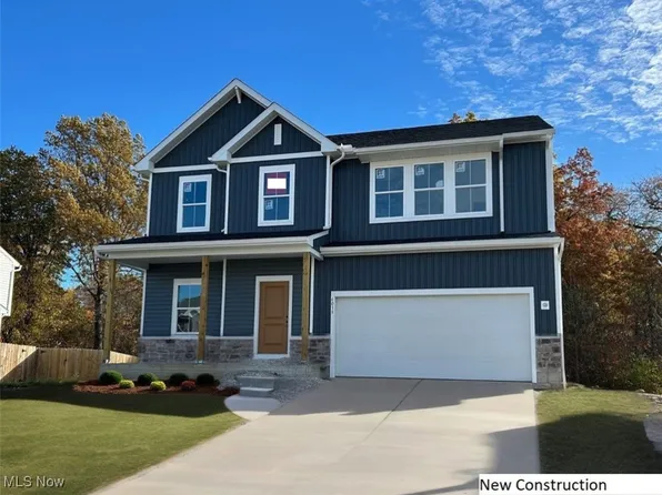 6039 Conneaut Light Dr, Vermilion, OH 44089