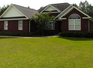 674 Tiger Paw Rd, Loris, SC 29569
