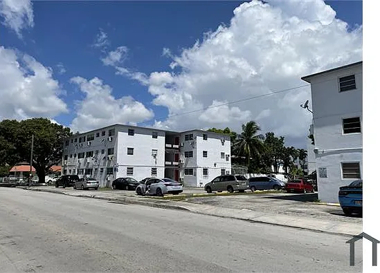 1 bed, 484 sqft, $1,890 — Photo 2