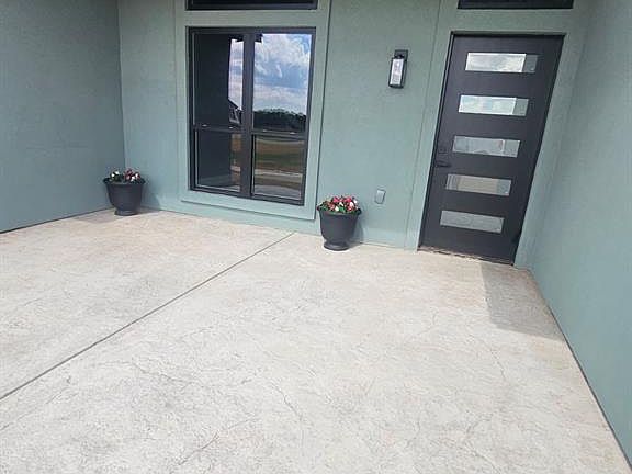 4th image of 1169 Wolf Creek Dr