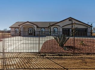 13065 Camellia Rd, Victorville, CA 92392