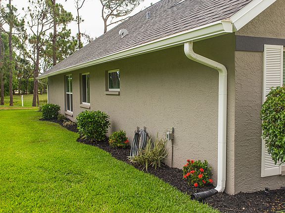 4th image of 13617 Admiral Ct