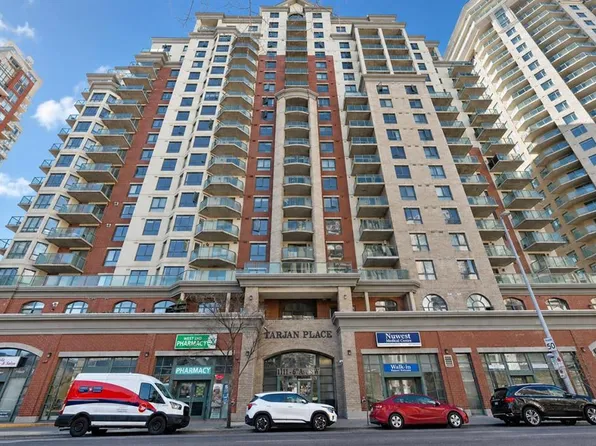 1111 N 6th Ave SW #318, Calgary, AB T2P 5M5