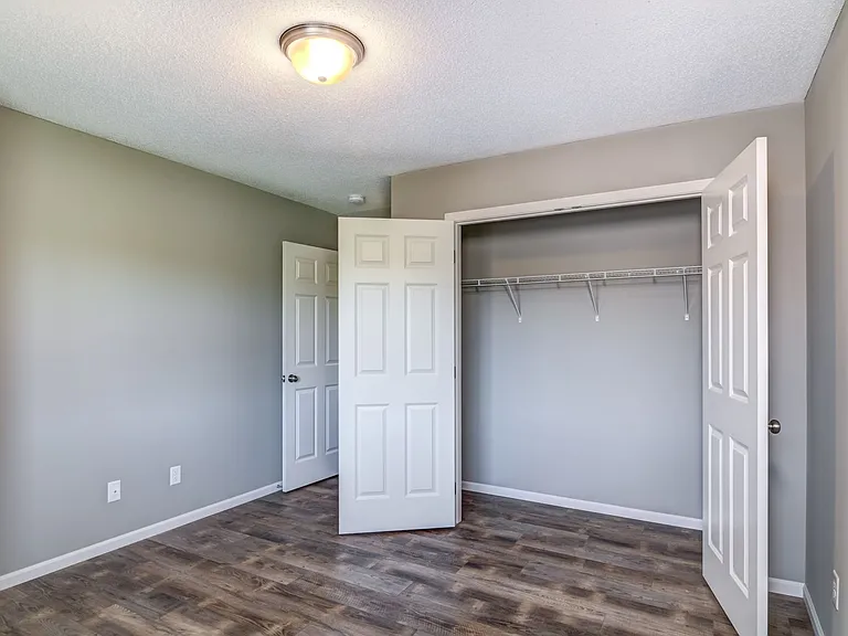 1657B Gunston Dr — Photo 16
